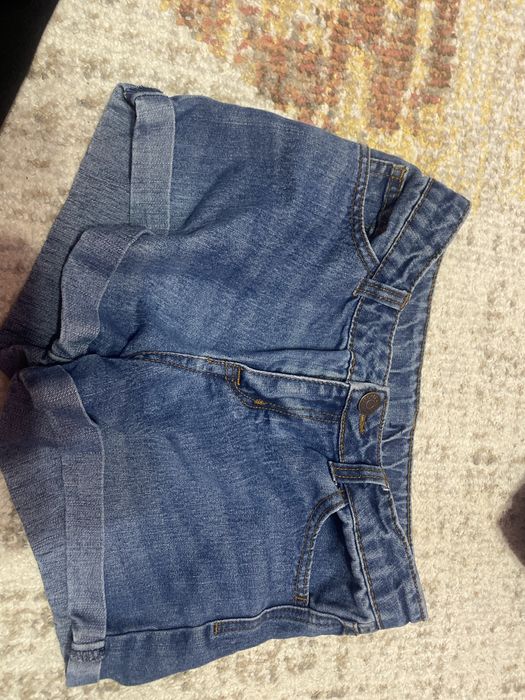 Дънки за по 5 евро