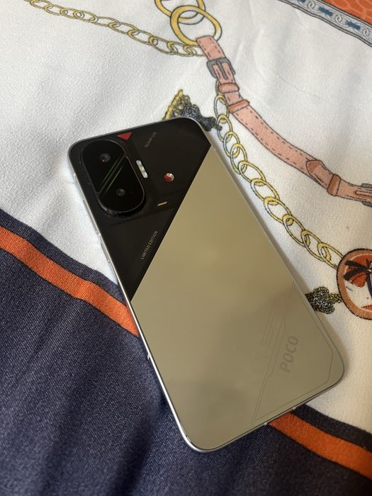 Poco f7 в свежом состояние