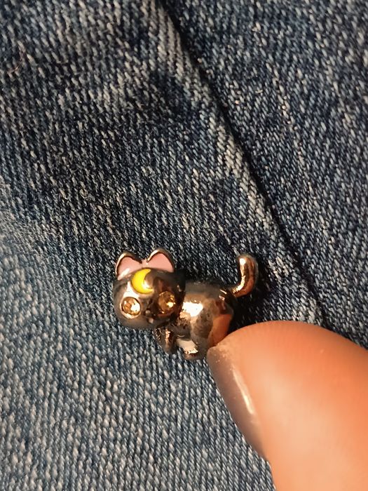 Талисмани и гривни Пандора