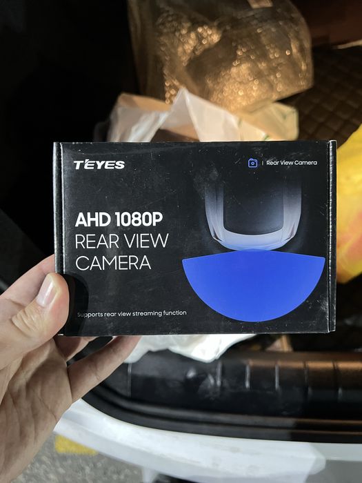 Продам полный комплект , монитор Teyes cc3 2k 10.5 дюймов