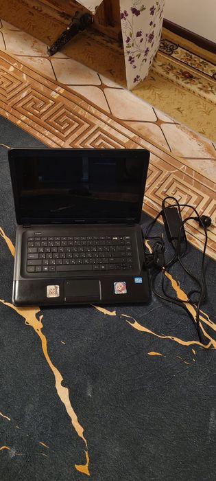 Ноутбук Compaq Window 8.1