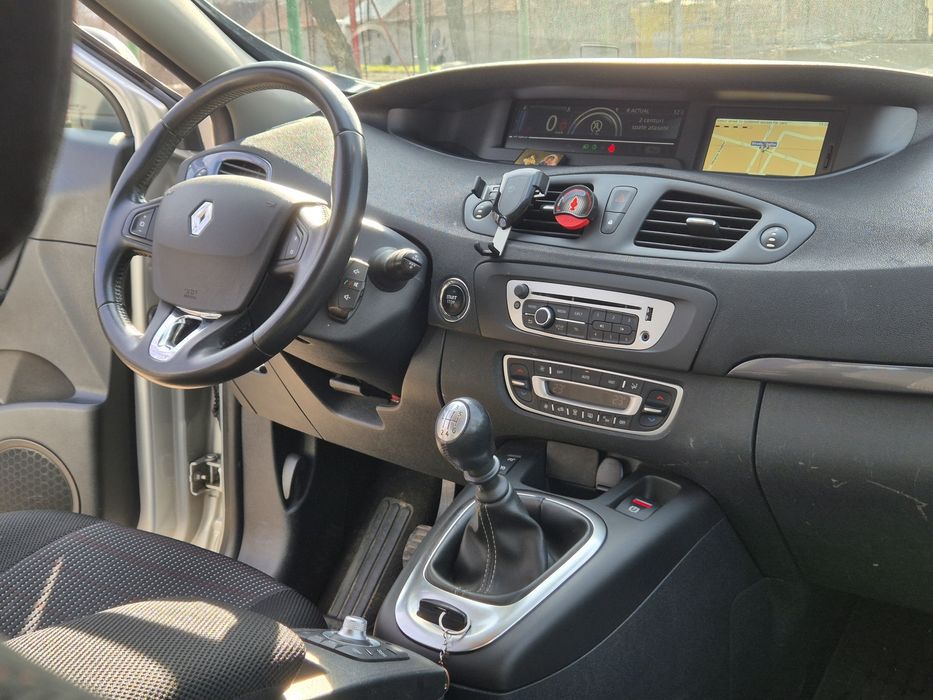 Renault Grand Scenic 3, 1.5 TDI, 110 CP, 7 locuri, Euro 5, 06/2015