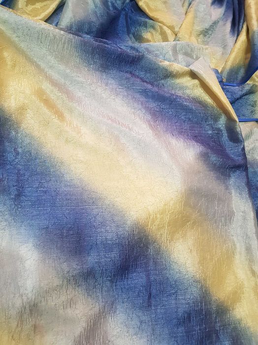 Продам шторы красивые