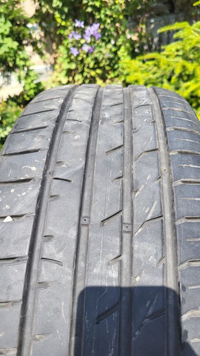 Vand cauciuri  vara kumho 235 55 19