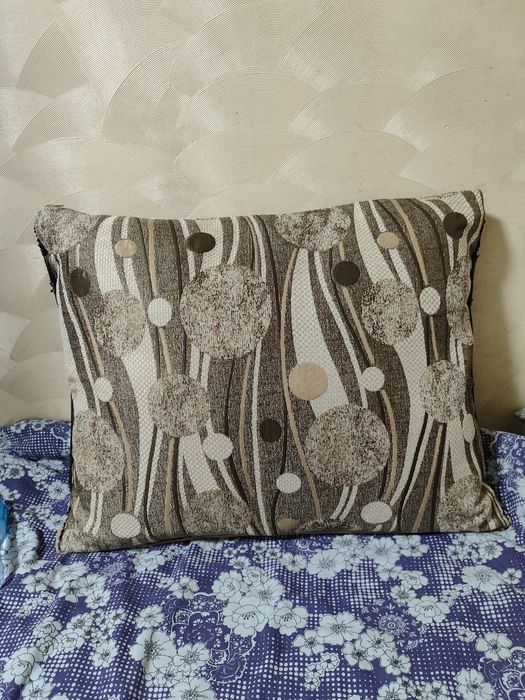 Подушки диванные