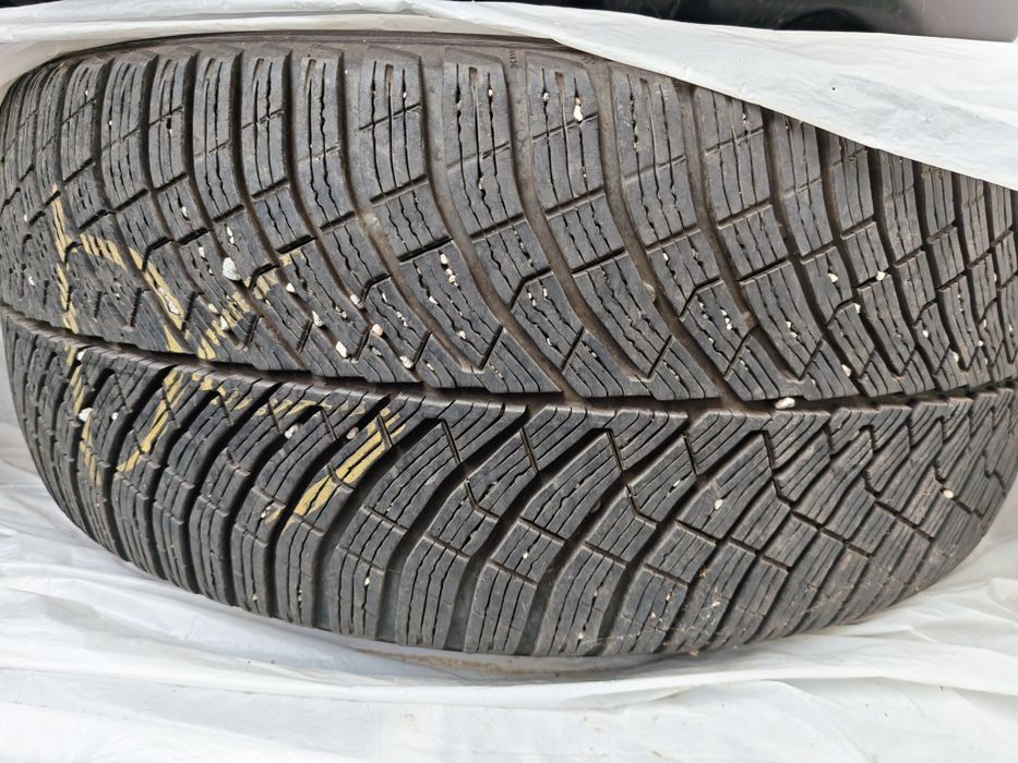 Anvelope cauciucuri iarna Pirelli P zero 2 245 45 18