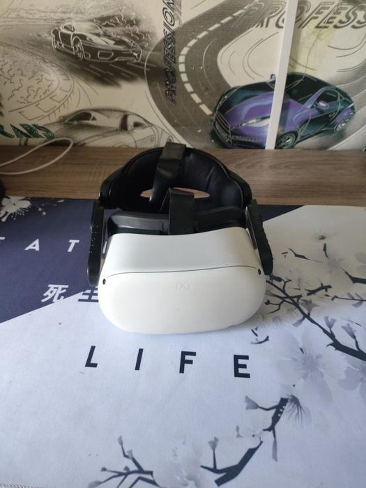 VR очки Meta Quest 2.