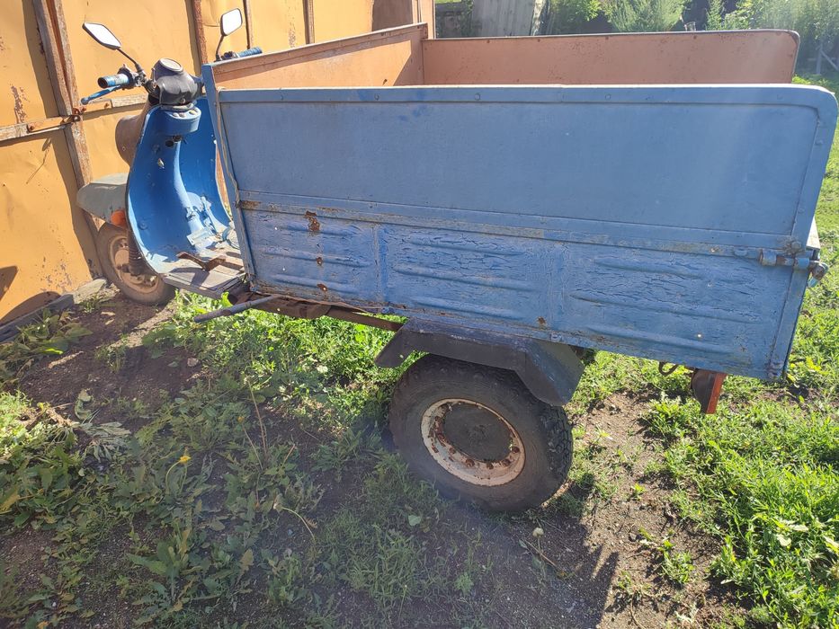 Мотороллер Муравей на ходу