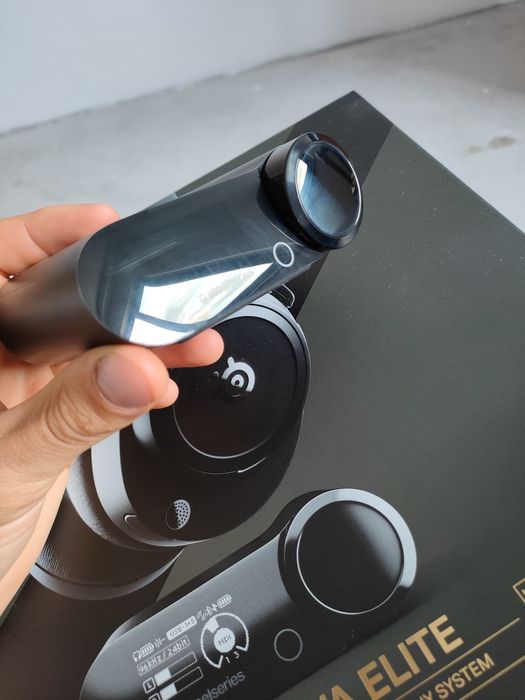 Vand căști wireless steelseries arctis nova elite