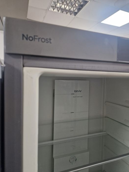 Хладилник с фризер Gorenje A++ 320 литра No Frost