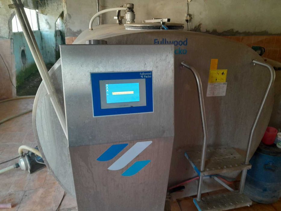 Хладила вана мляко