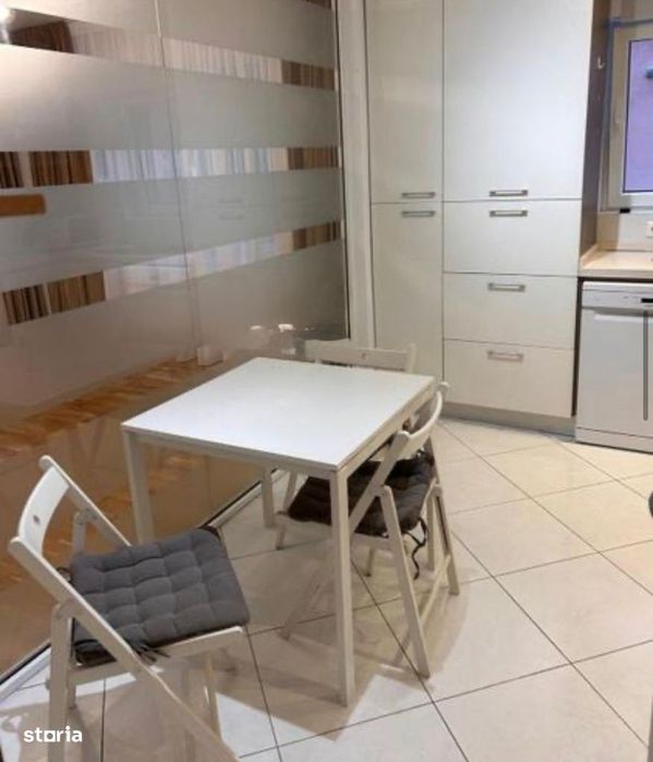 Apartament 4 camere parter-complex cu acces la grădină si piscina
