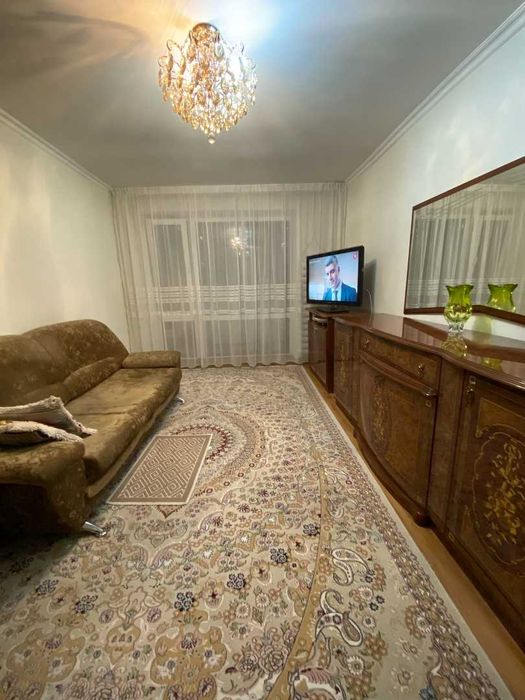 продам 2 комн кв в районе 6 школы