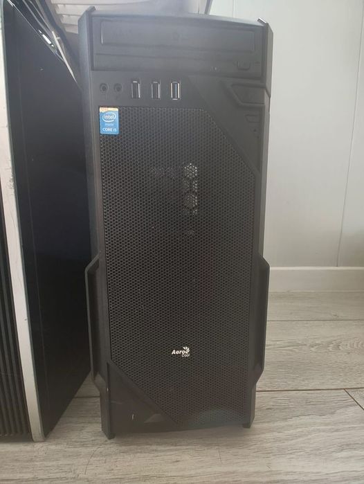 Корпус Aerocool VS2 для ПК