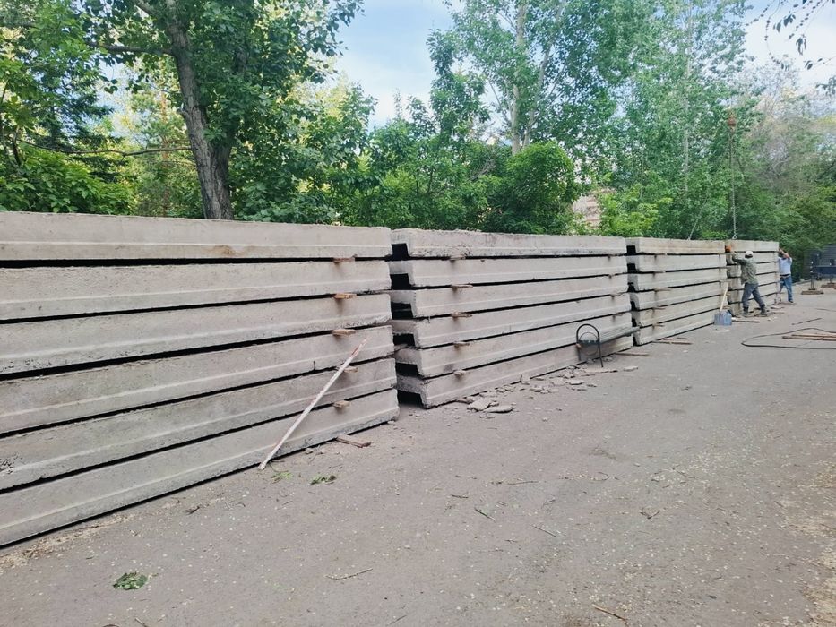 Продаем кирпичи - плиты