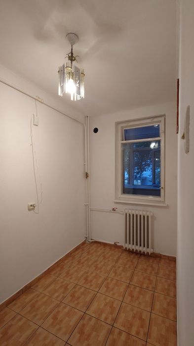 Ofer spre închiriere garsonieră cf.I sporit Burdujeni