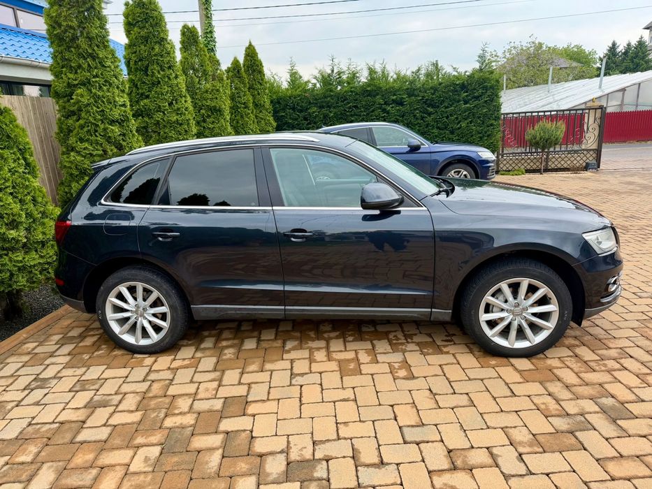 Audi Q5 2.0 Diesel Quattro facelift Automat 177CP imaticulat recent propietar (unic)