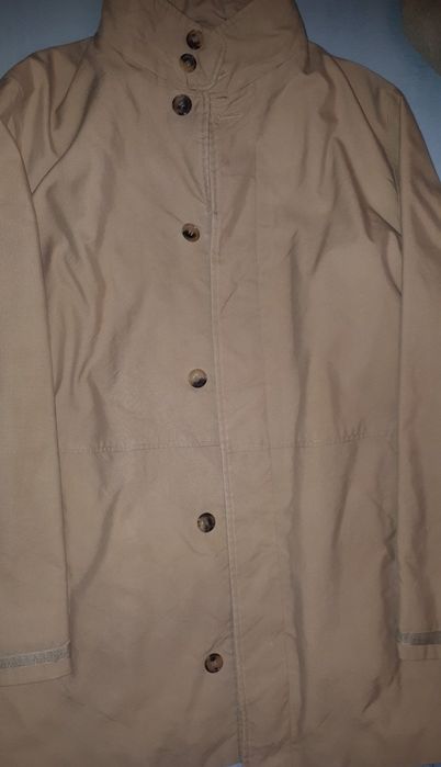 Hugo Boss тренчкот