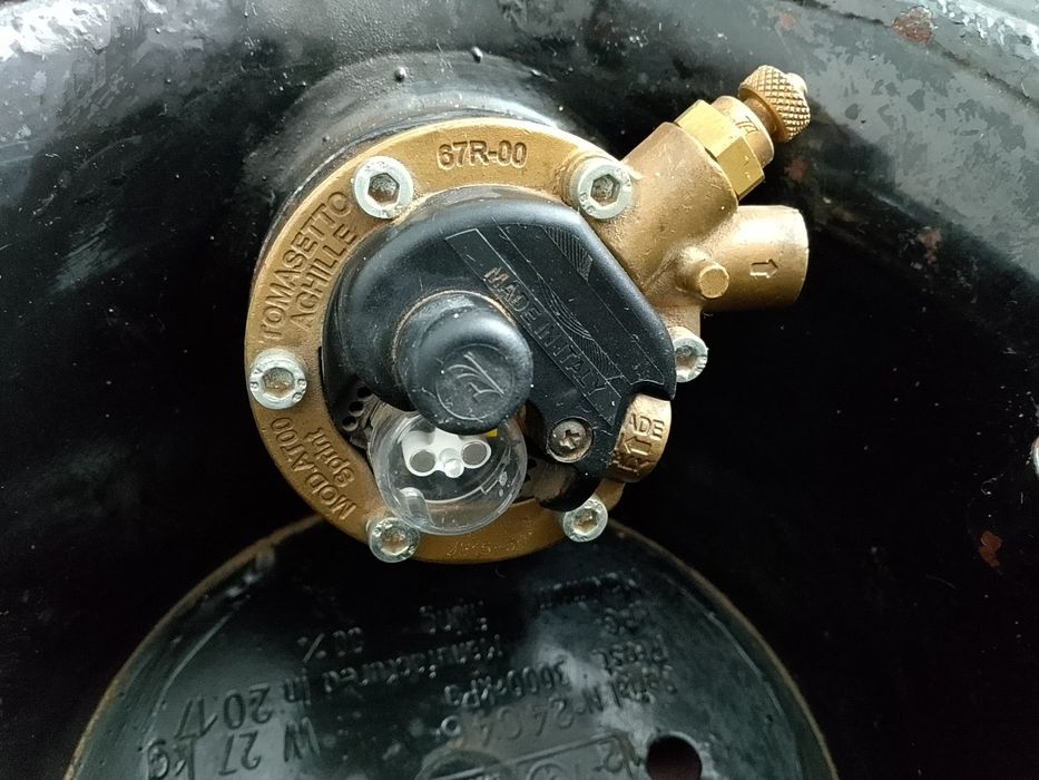 Газовый баллон для автомобилей