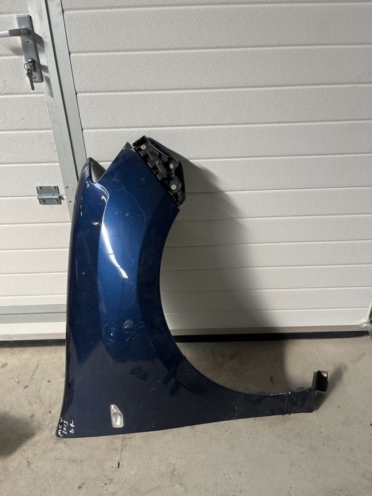 Aripă / Aripi stânga - dreapta Dacia Logan MCV 2015