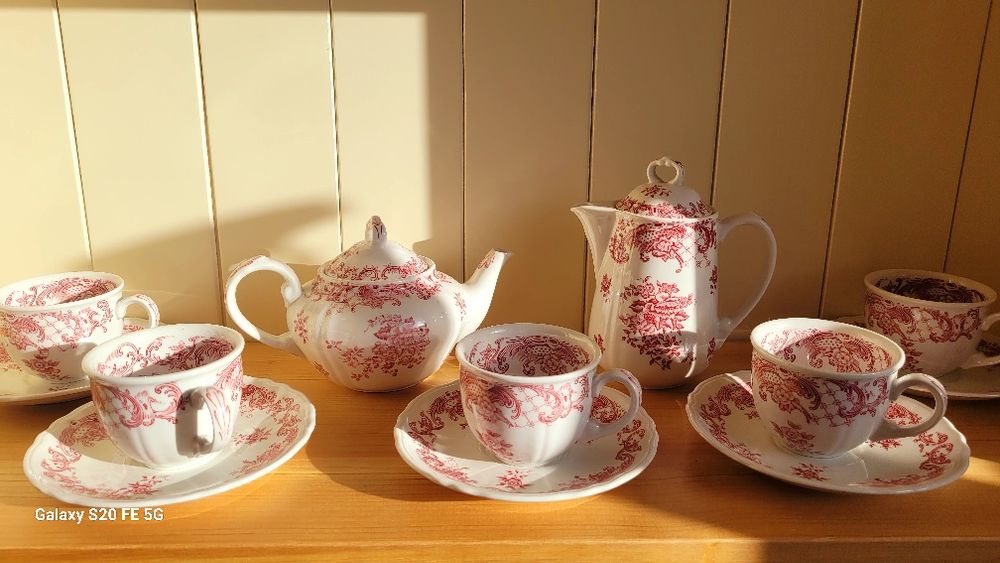 Декоративен детски италиански винтидж  порцеланов комплект