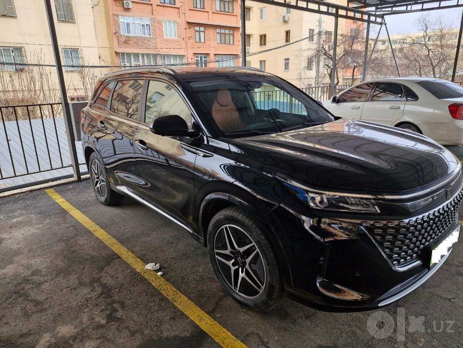 Dongfeng Fengon S 508