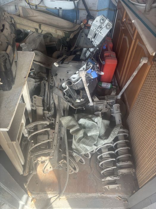Запчасти Mazda cronos