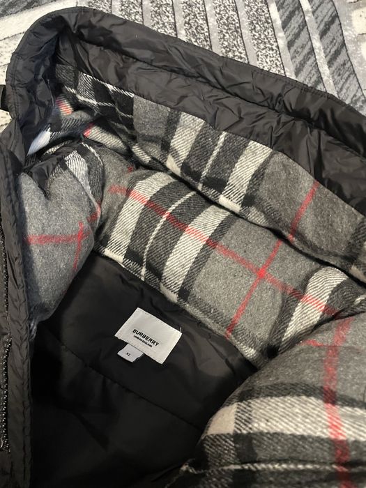 Vand Geaca Burberry London