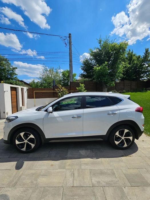 Hyundai Tucson Tucson foarte bine ingrijit, stare foarte buna
