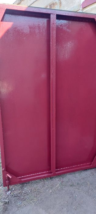 Продам гараж , район ресторана Север