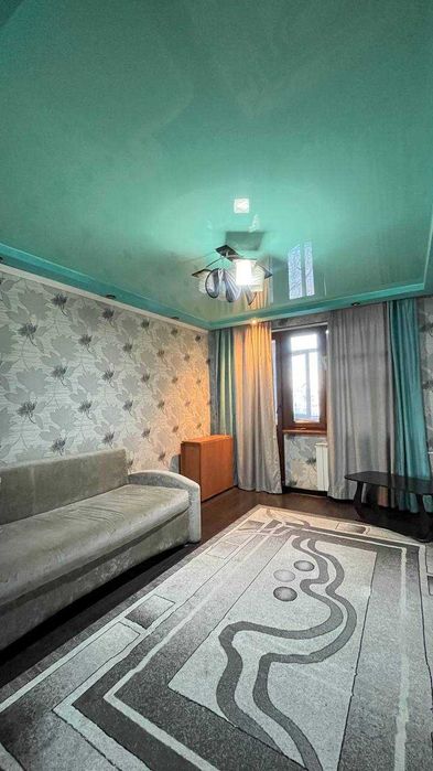 Продам 2 комнатную 5 мкр