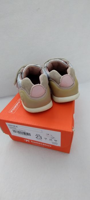 Biomecanics mărimea 23