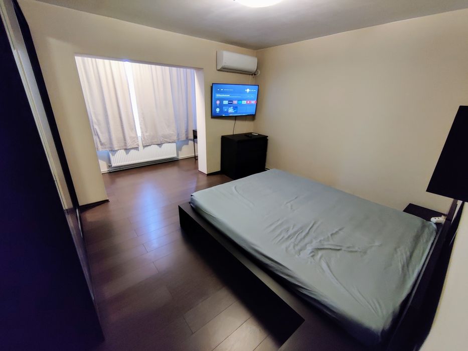 Proprietar – Închiriez Apartament 3 Camere Decomandat | Centrală proprie