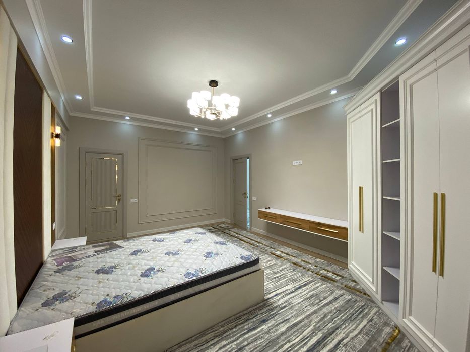 3 xonalik vokzal yulni ustida