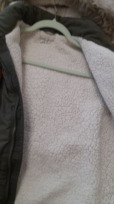 Зимна парка на марката НМ