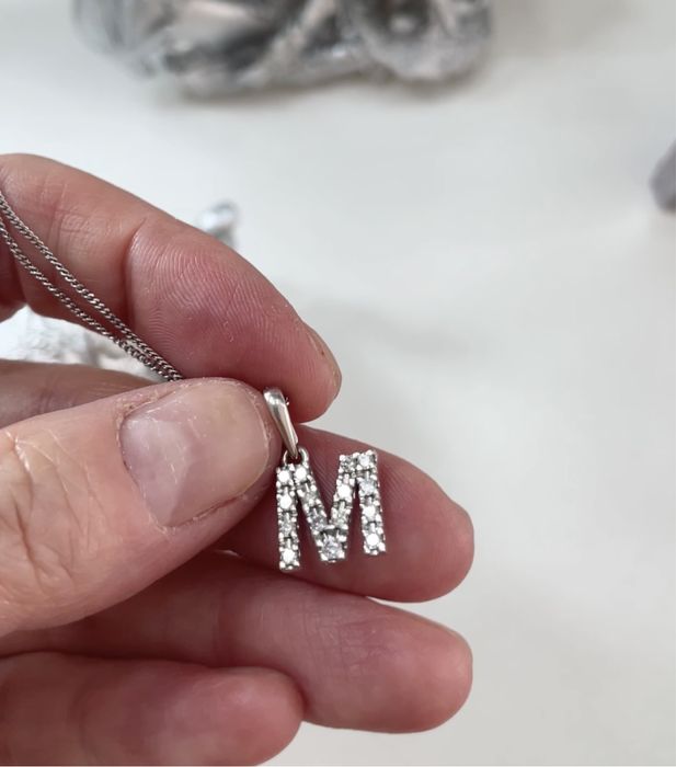 Позвеска белое золото с бриллиантами