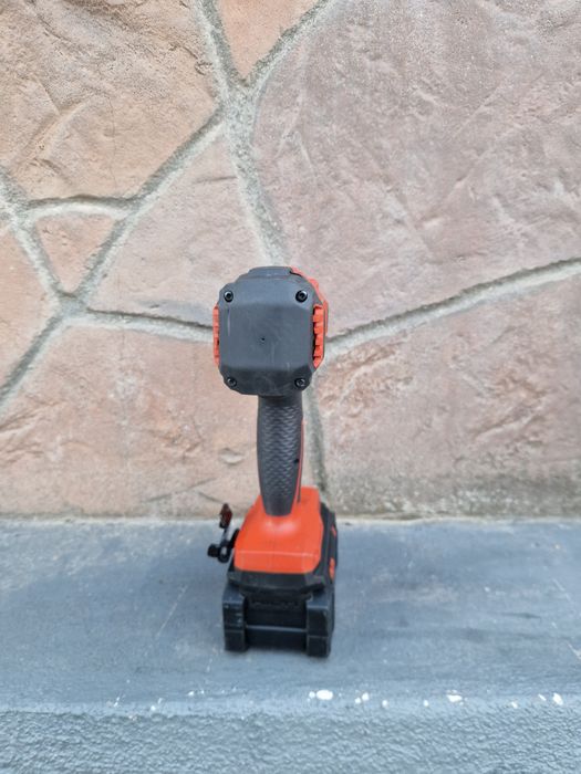 Винтоверт  HILTI
