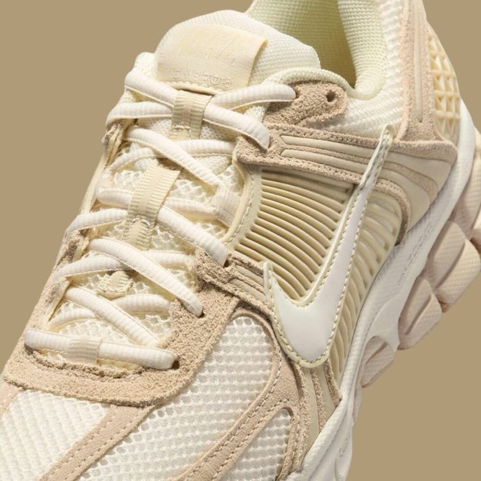 Nike vomero 5 mas 43 originali