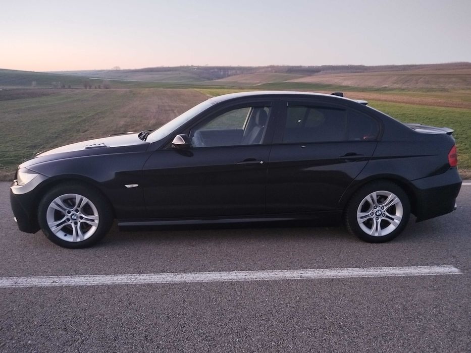Vând bmw e90 seria 3 an 2007 motor 2.0d 163 cp manual