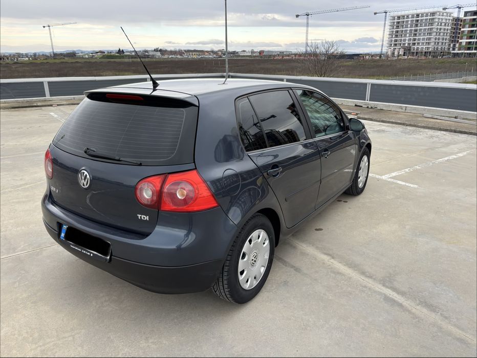 Vw Golf 5  1.9TDI 105к.с. 6 скорости!Всичко Платено!ТОП!