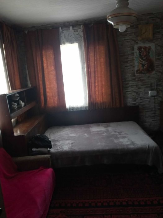 Продава се къща в гр. Кубрат ,община Разград, ул. "Пирин" 14 .