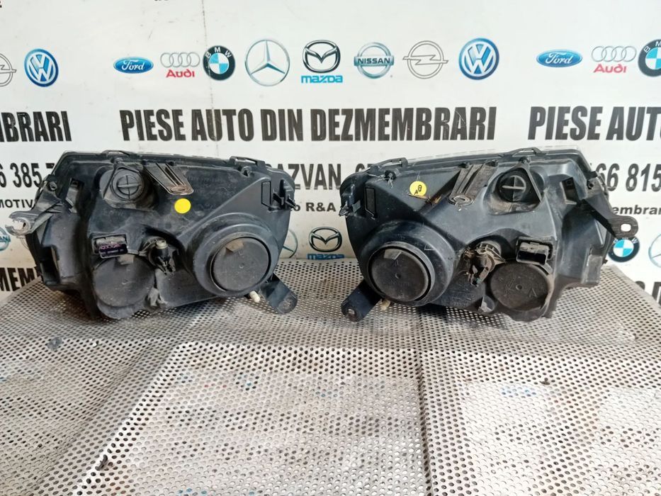 Faruri Far Stanga Dreapta Dacia Duster An 2010-2013 Anglia Originale