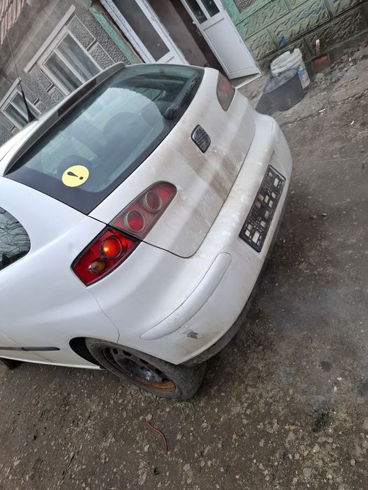 Vand haion complect +luneta seat ibiza în 2 usi