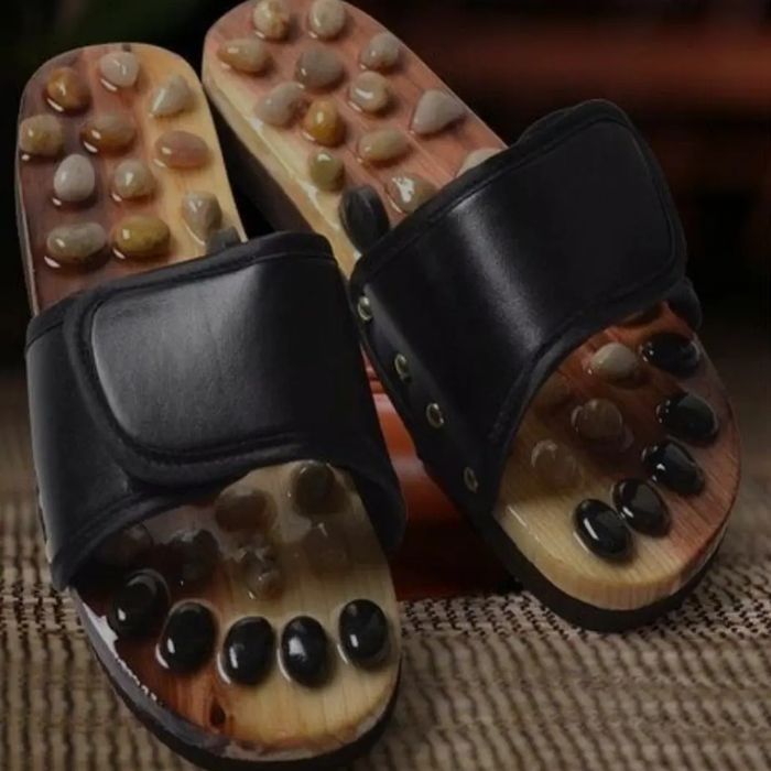 Массажер ударный новые в упаковке.