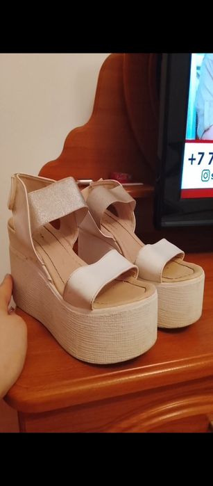 Уступка будет  пишите на ватсап