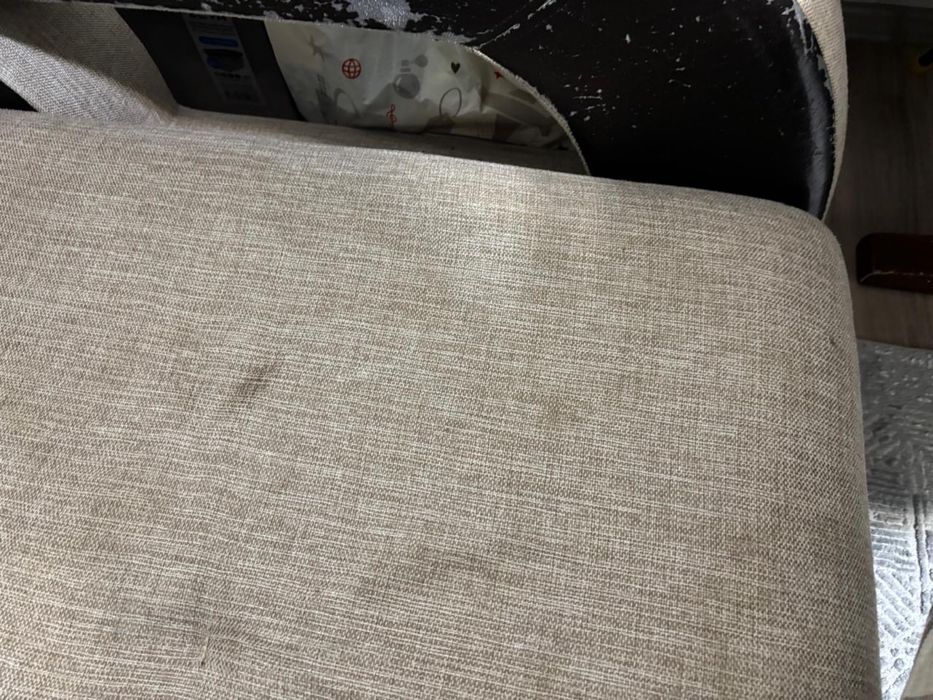 Продам диван б/у, самовывоз с орбиты-4