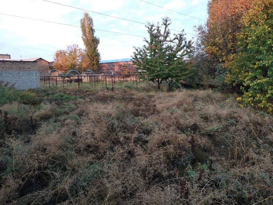 Ун кургонда ер сотилади 8 сотих