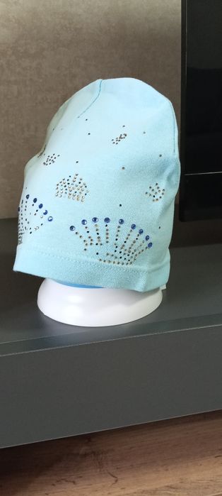 Детские шапочки( смотрите фото)