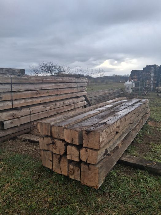 Grinzi vechi de stejar