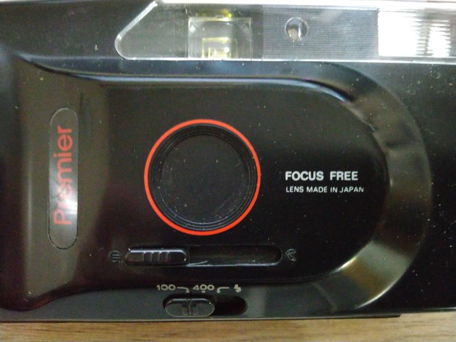 Продаю пленочный фотоаппарат PREMIER